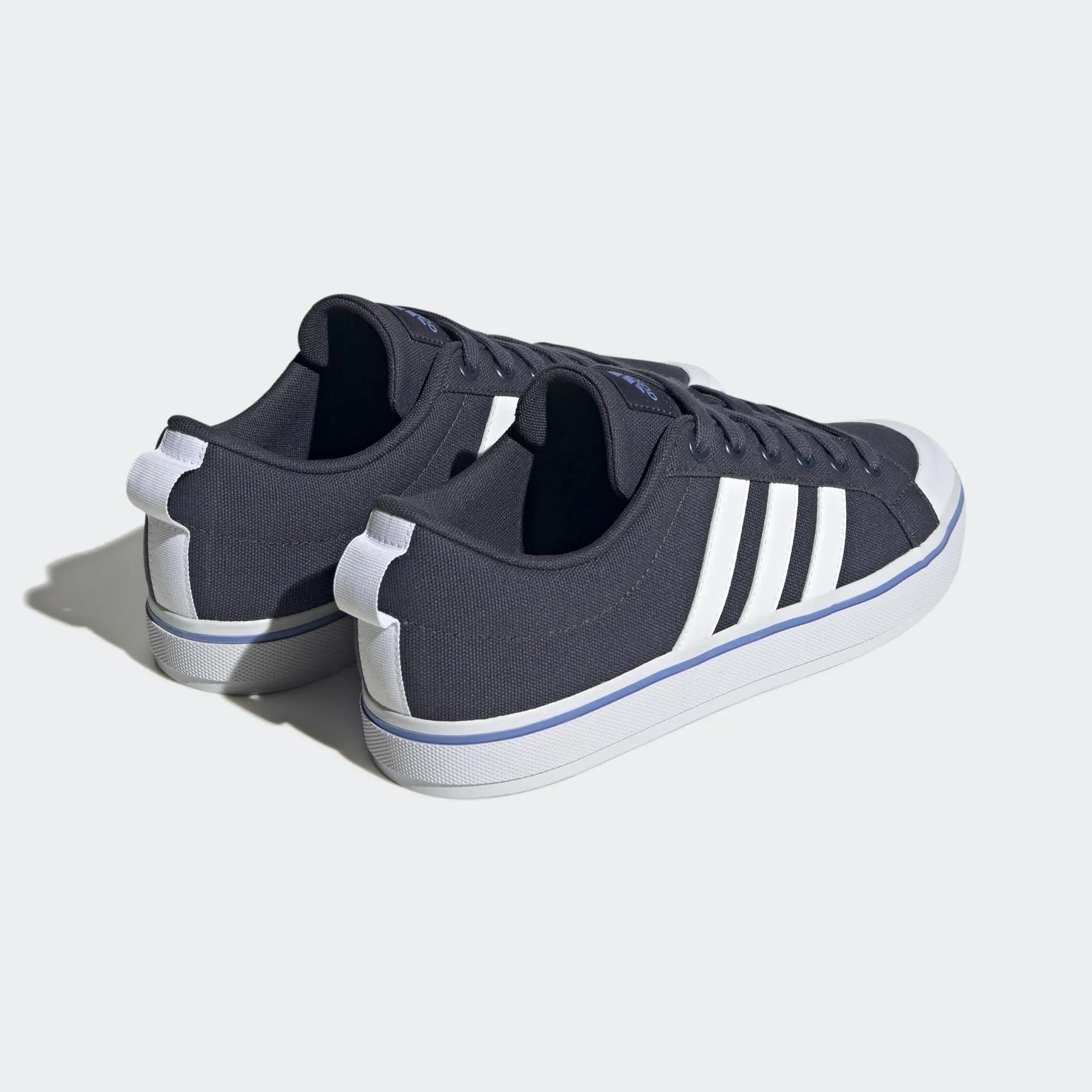 ADIDAS BRAVADA 2.0 LIFESTYLE SKATEBOARDING CANVAS - HP6025