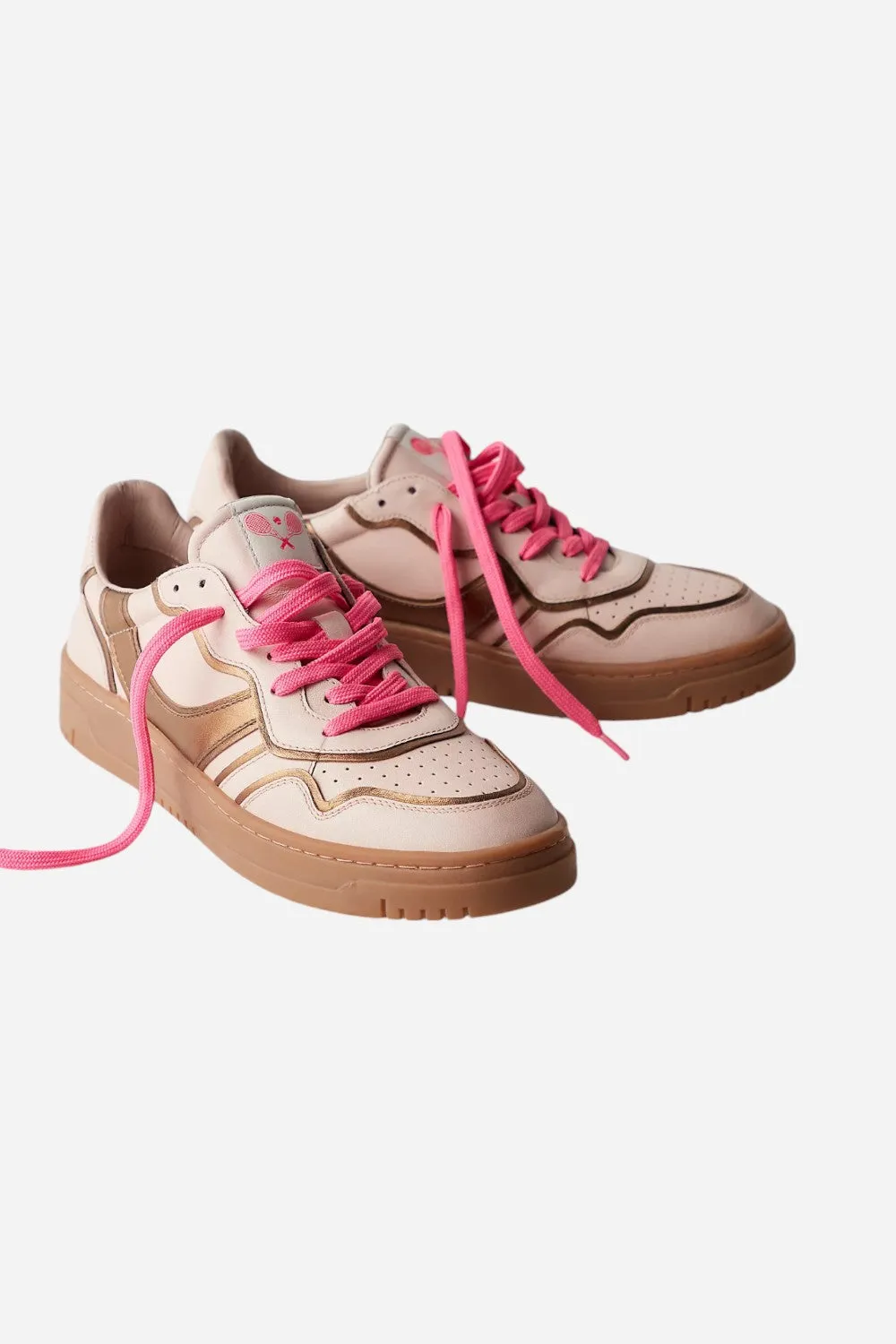 Free People Shoes Retro Thirty Love Sneaker in Cloud Pink Combo