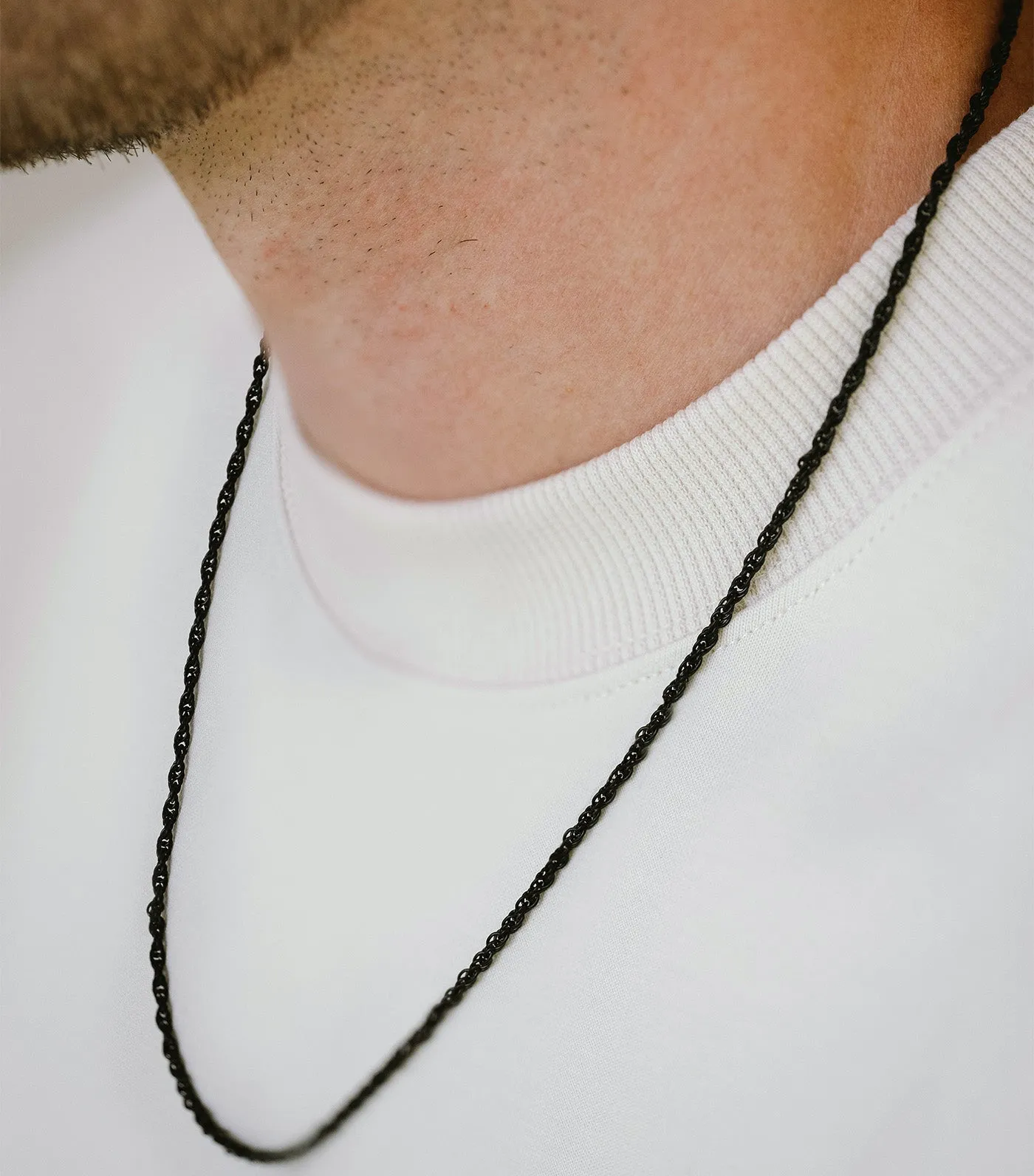 Helix Chain Necklace Black