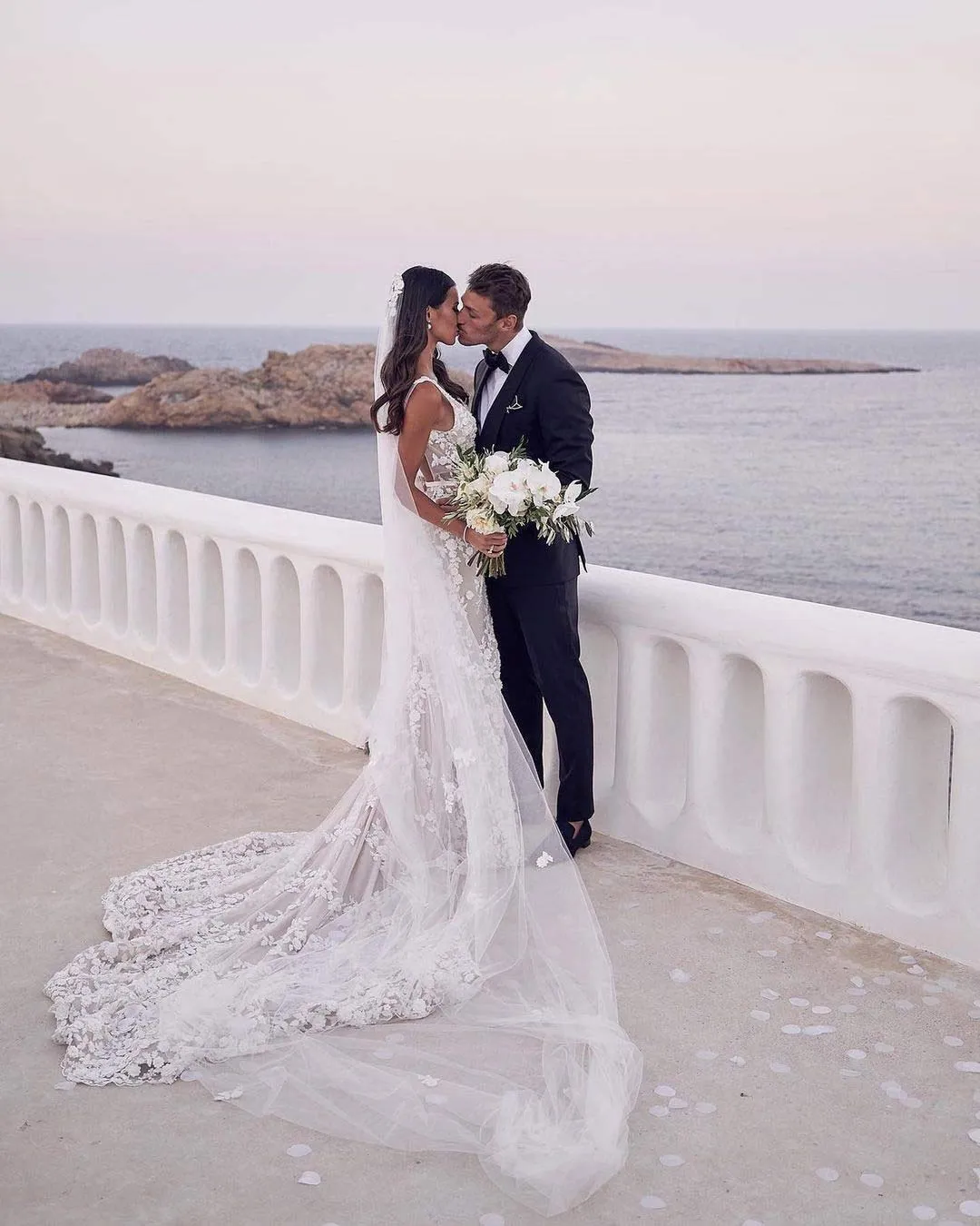 Mermaid Lace Beach Wedding Dress Beaded Bridal Gown