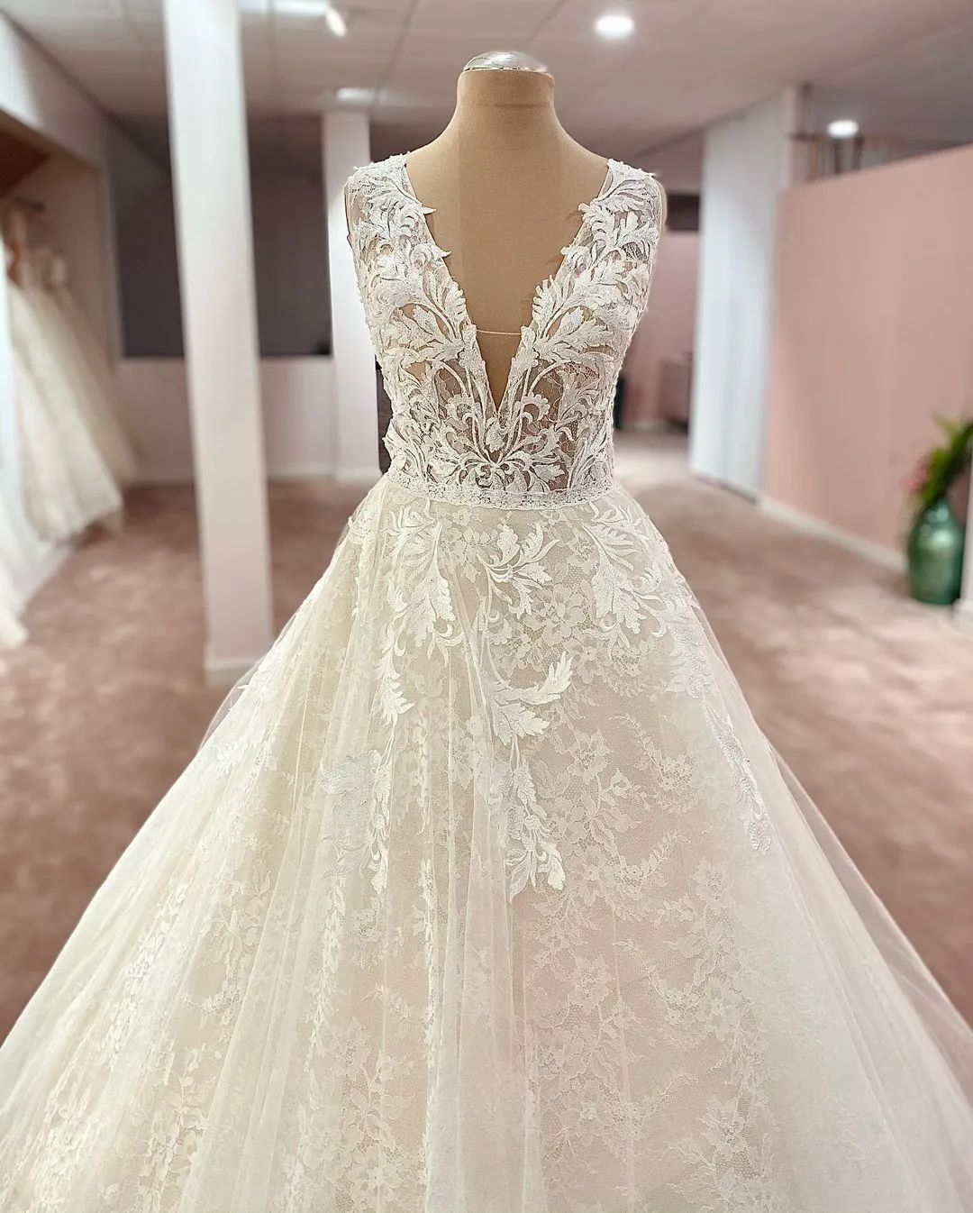 Modest Deep V-Neck Wide Strap A-Line Floor-Length Wedding Dress with Tulle Lace Appliques