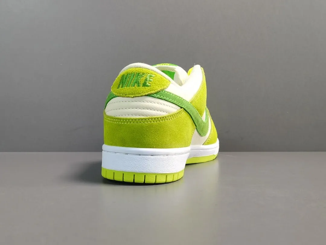 NIKE SB DUNK x GREEN APPLE