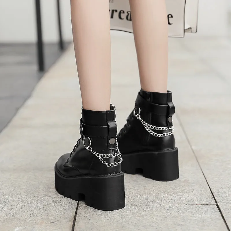 Pierced Chain Links Boots