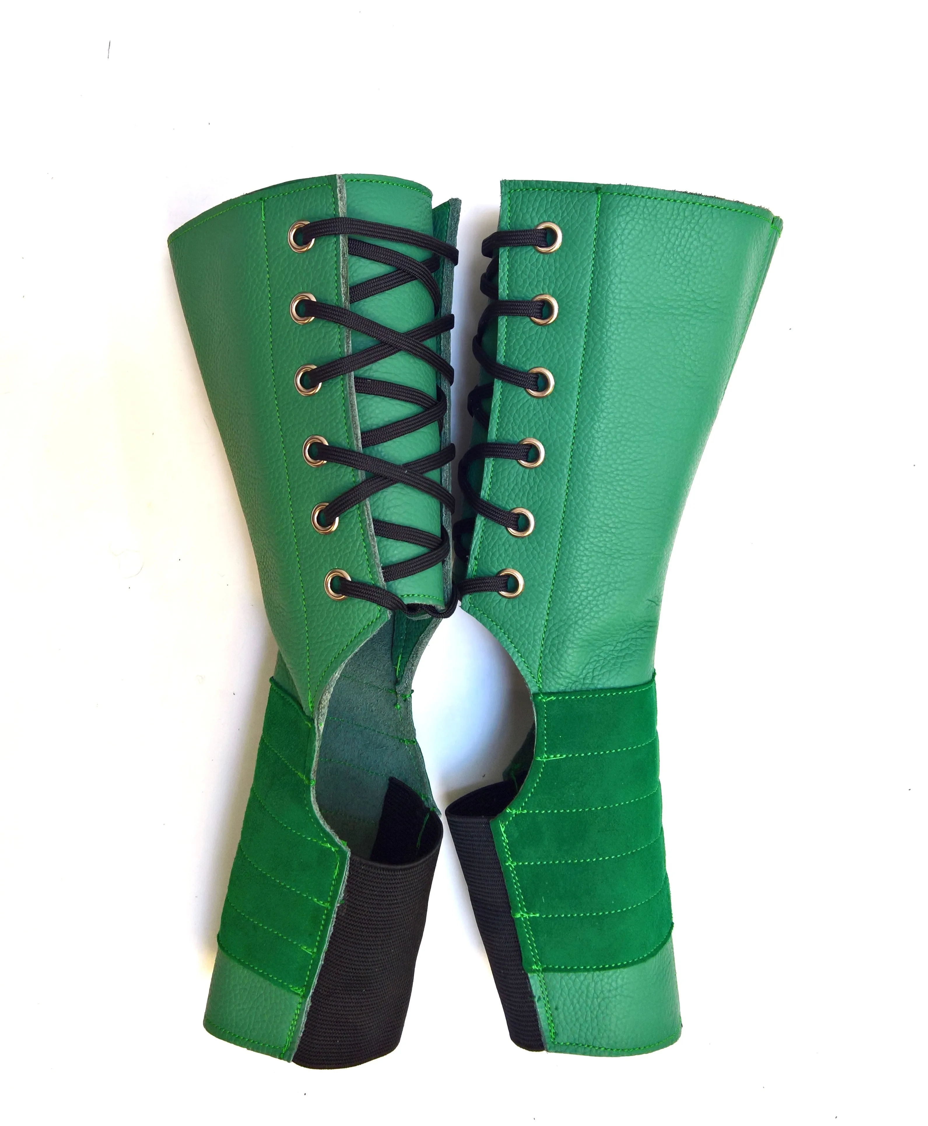 SHORT Aerial boots in JADE GREEN w/ 2 Suede Panels