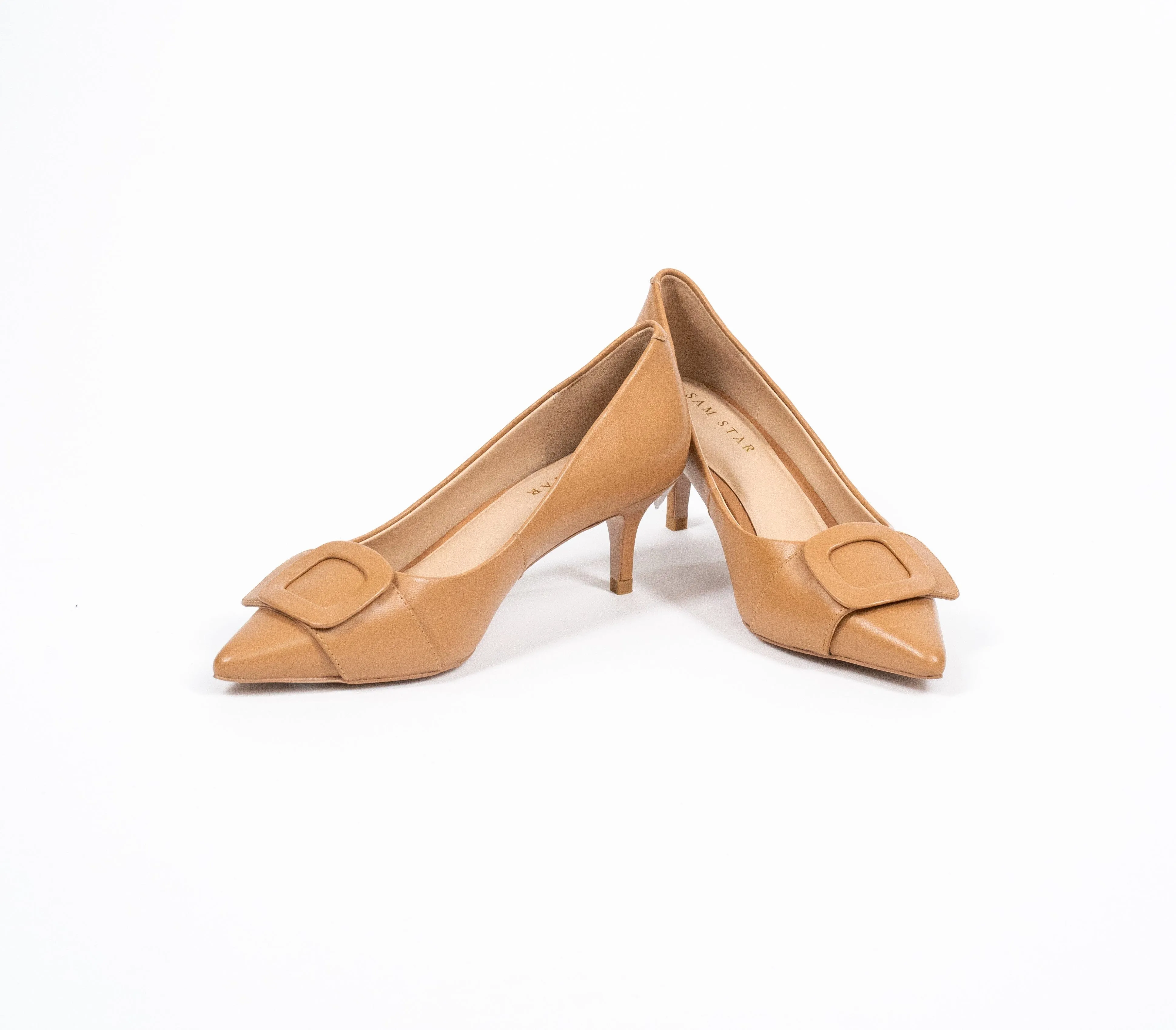 SS23005 Leather court shoes with buckle - Tan