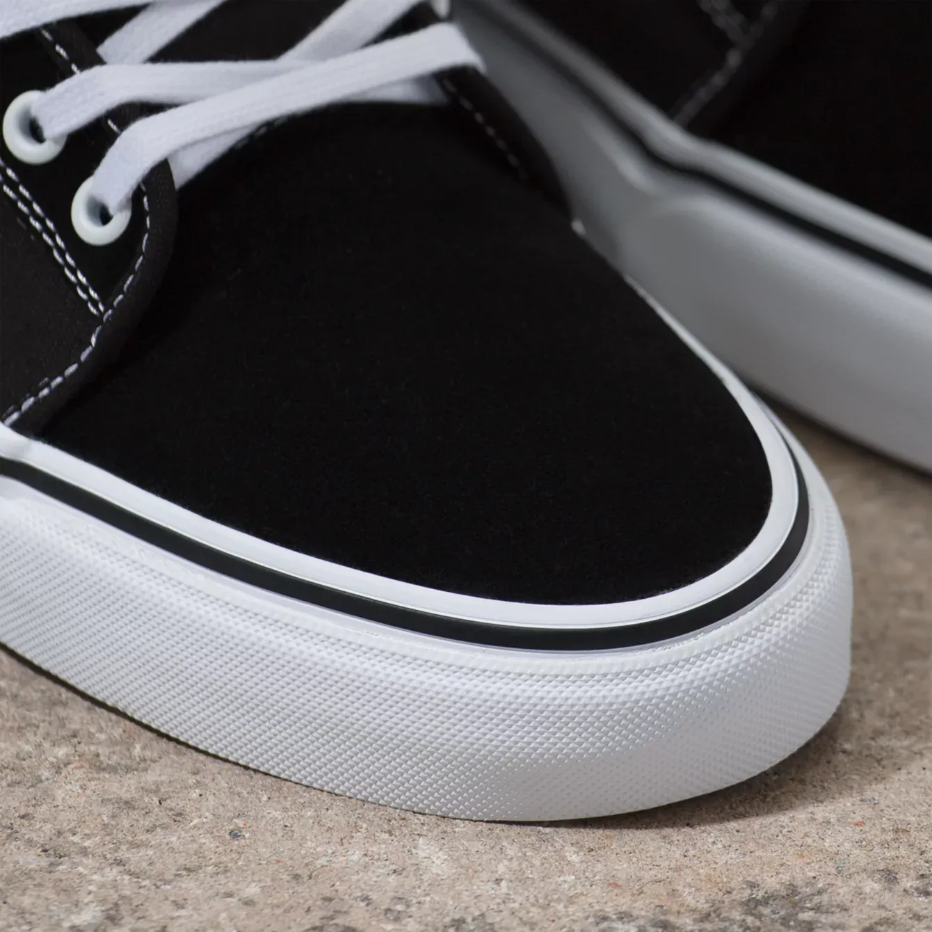 Vans Skate Chukka Low Shoes