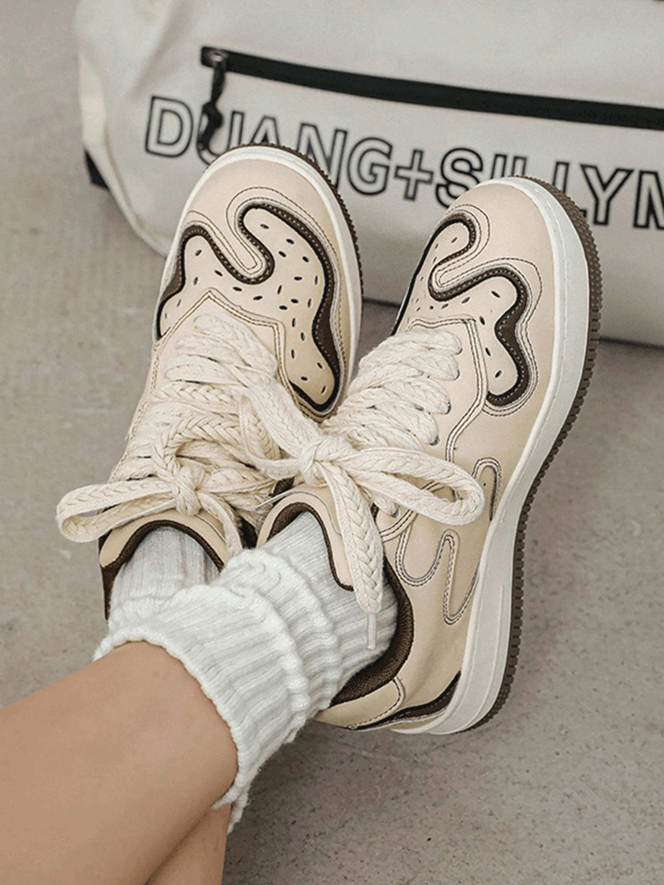 We Love Street High Street Niche Design Skateboard Couple Shoes